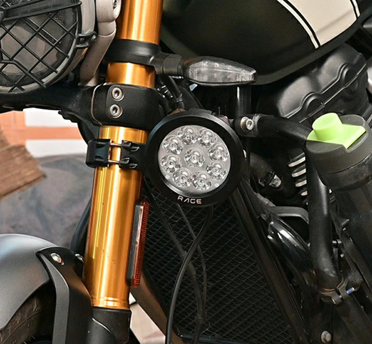 Maddog Rage Auxiliary Lights for Motorcycle
